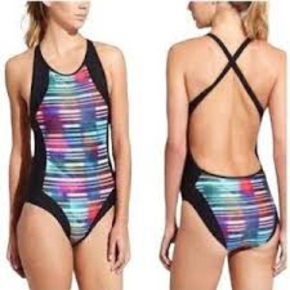 Athleta Streamline one piece Swimsuit size L - Picture 1 of 5